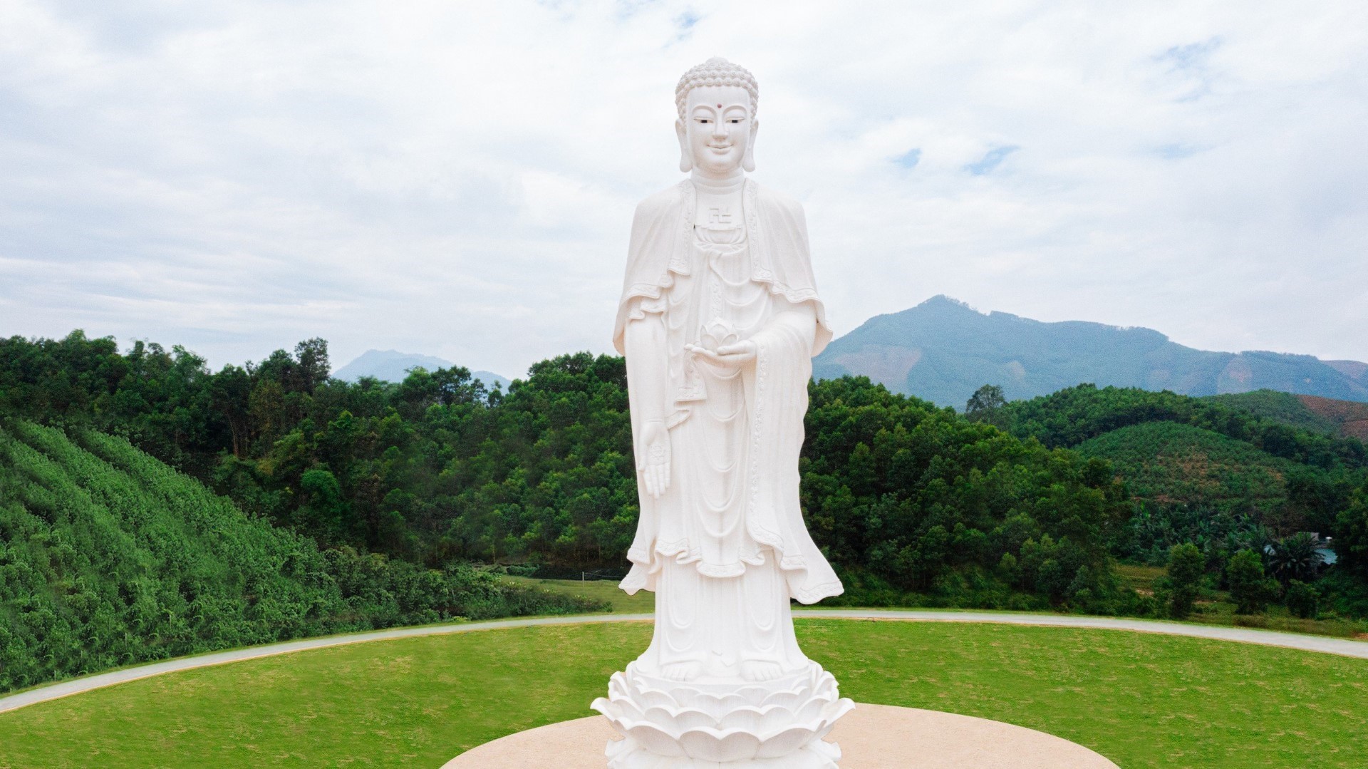 z5495339166874_2d85a76fa80f2e79b667bceb83fd41c6